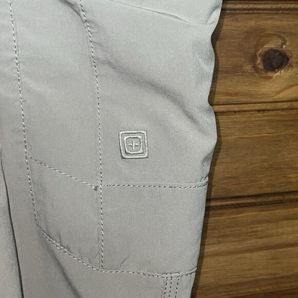 5.11 Tactical Cargo Pants Mens Size 40x34 Khaki Performance Stretch Utility - Picture 5 of 8